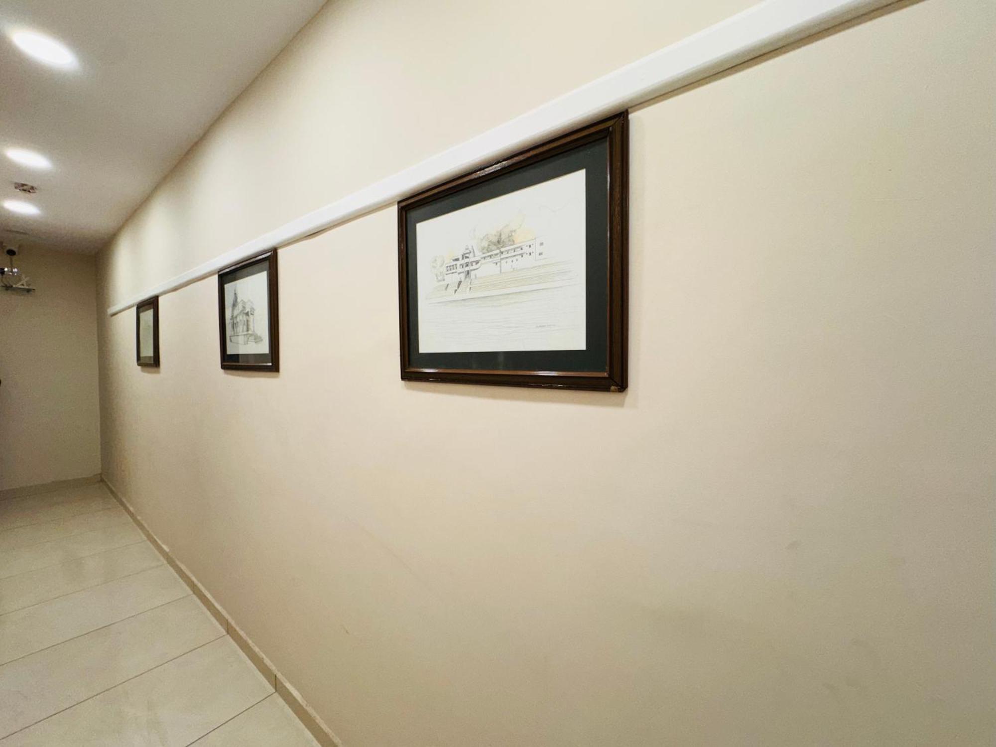 Hotel Suryodaya Ujjain Zewnętrze zdjęcie