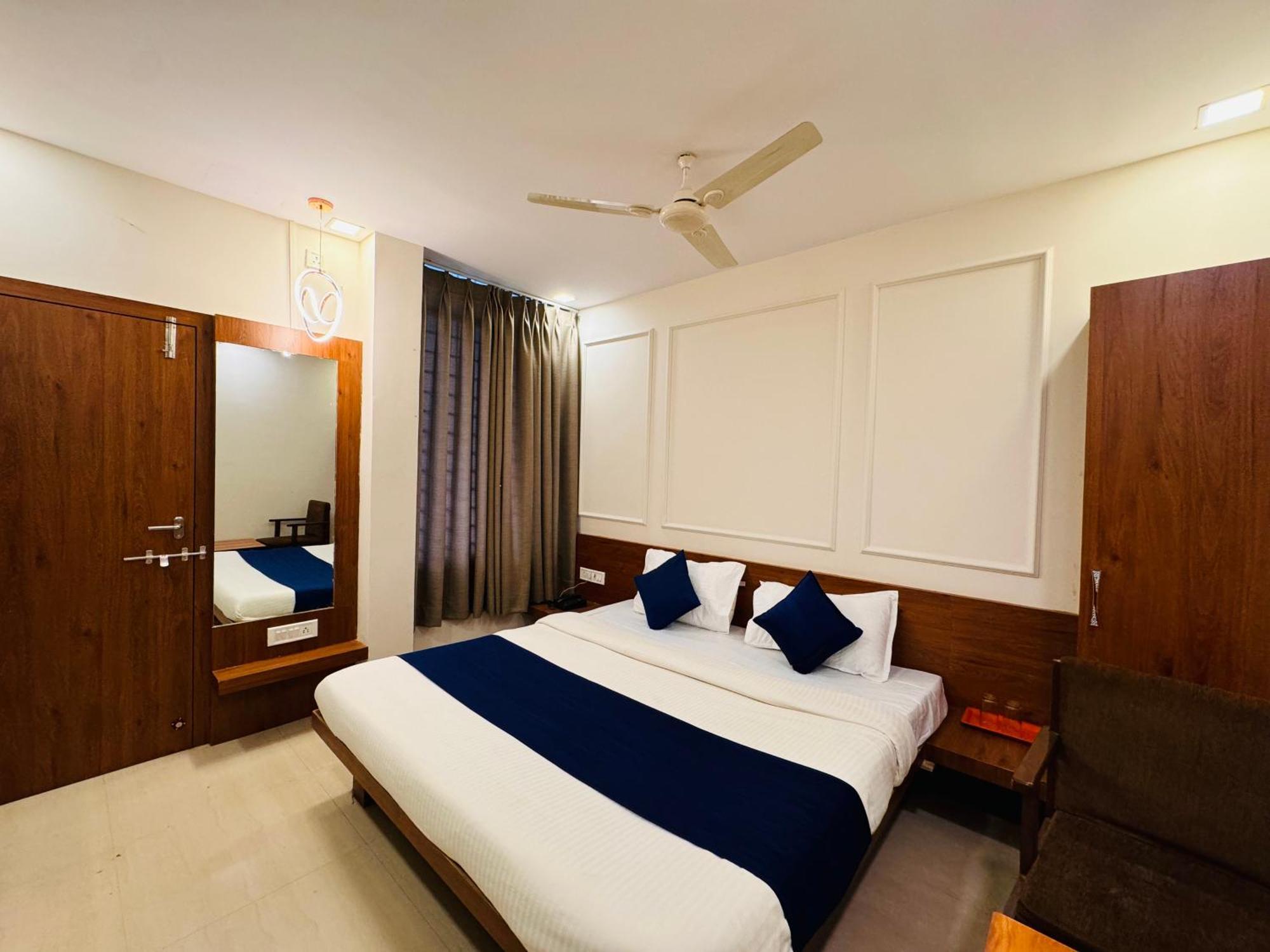 Hotel Suryodaya Ujjain Pokój zdjęcie